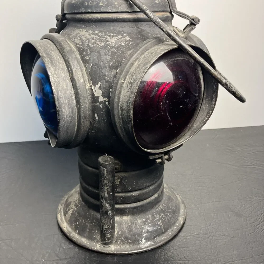 Vintage CHICAGO Adlake - Non-Sweating Railroad Switch Lamp Train Red Blue 4 Lens